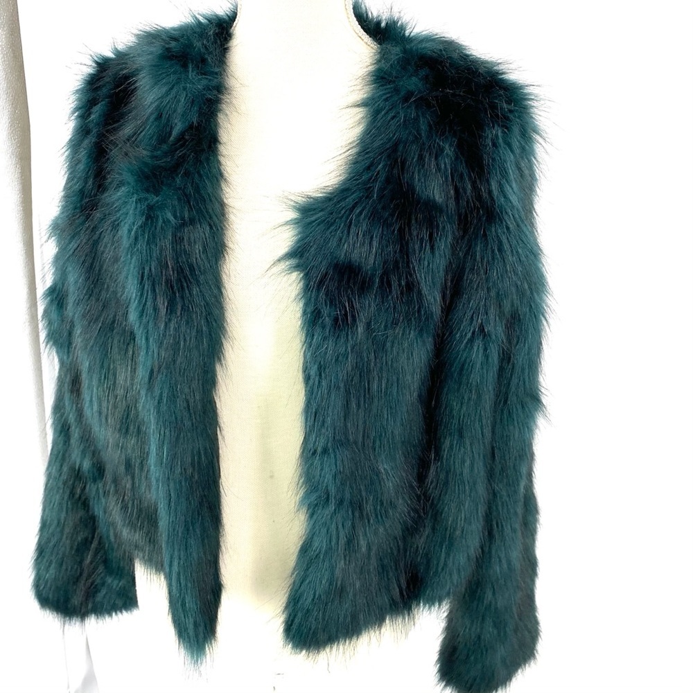 Free People green faux fur crop jacket S/P - Picture 12 of 16